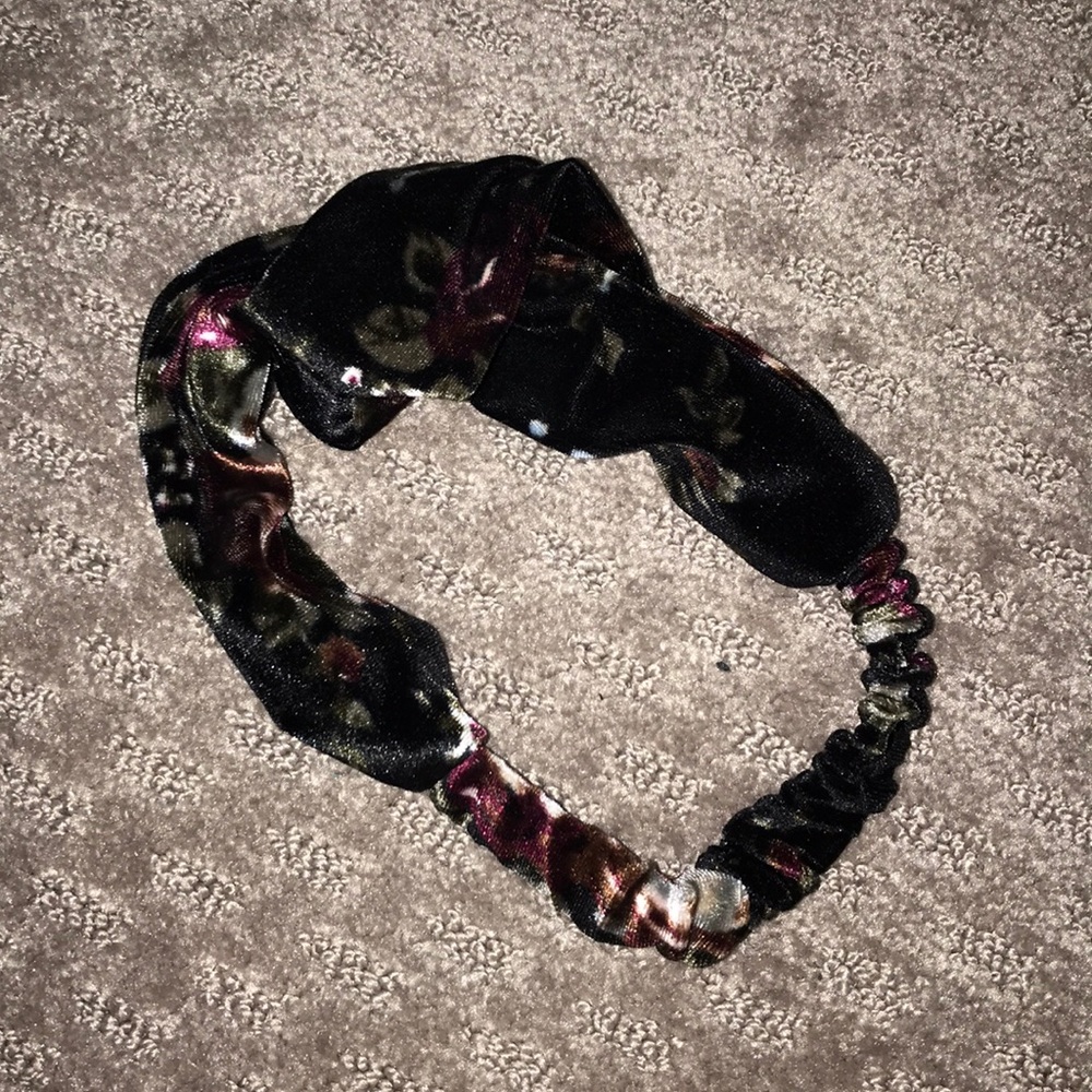 Velvet floral headband